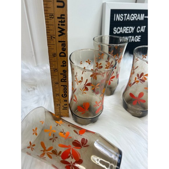 Vintage butterfly black drinking glasses orange red funky 70s cottagecore - Picture 4 of 5